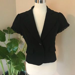Short sleeve blazer